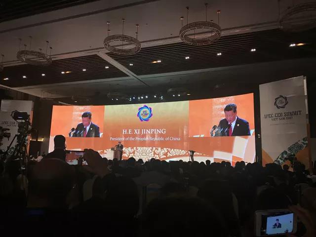 亞洲第一狼人伊人av