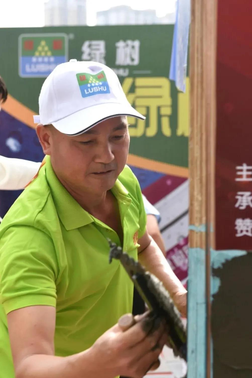 亞洲第一狼人伊人av