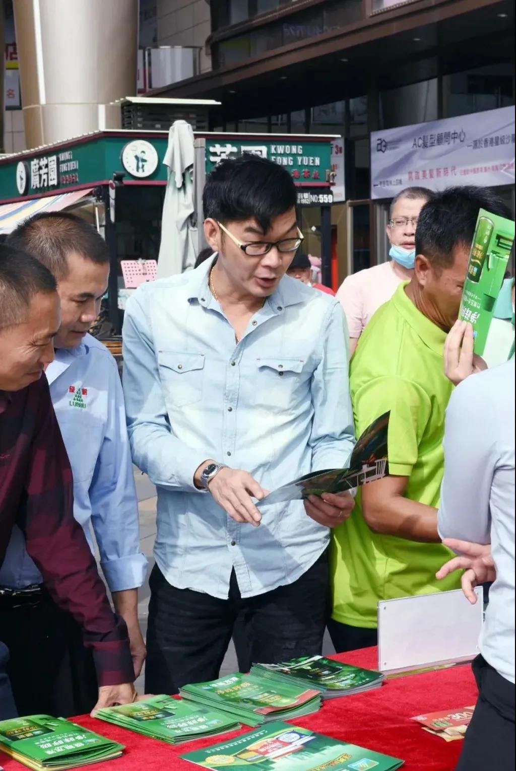 亞洲第一狼人伊人av